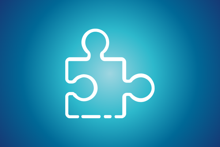 Puzzleteil-Icon vor blauem Hintergrund