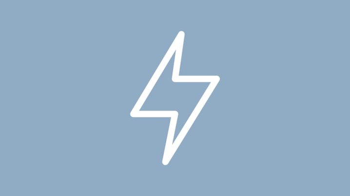 [Translate to English:] Blitz-Icon auf grauem Hintergrund